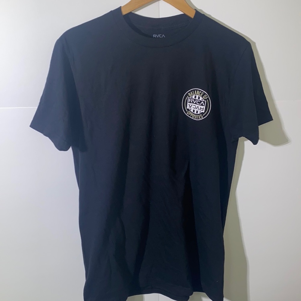 RVCA TEE